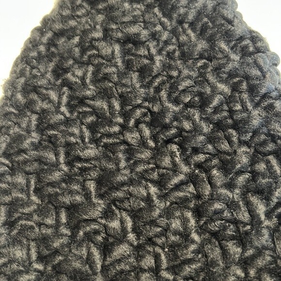 MOSSIMO One Size Fits Most Black Chunky Open Knit Beanit Hat Pom Pom Cozy - Picture 3 of 5